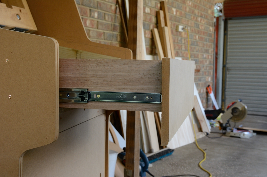 picture of front panel attached to the drawer in extended position