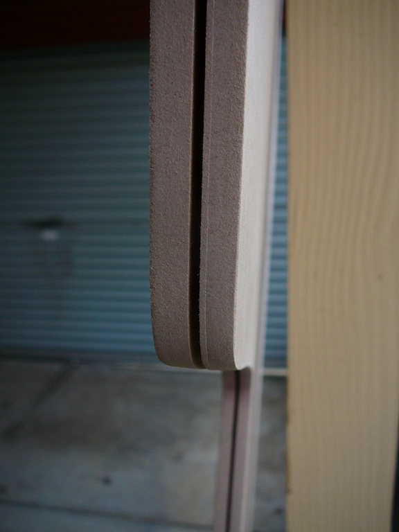 close up of edge of side panel